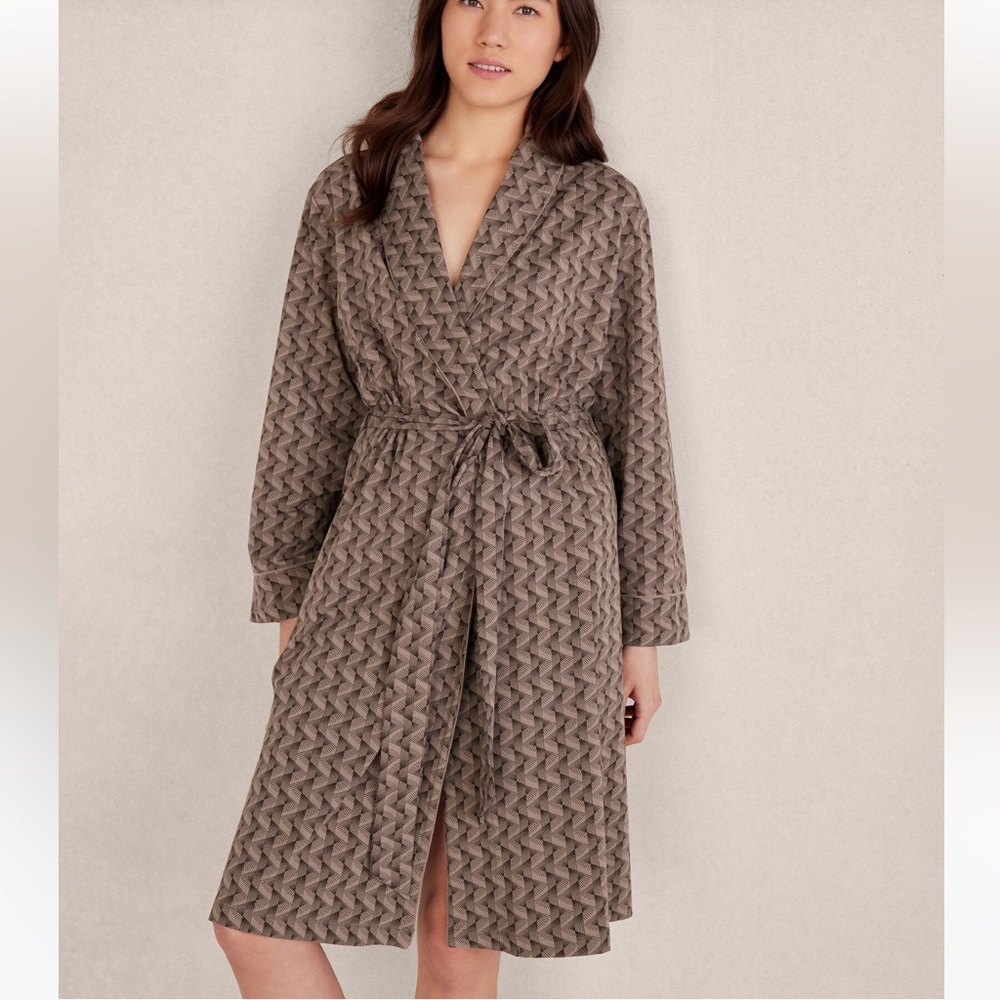 Haven Well Within organic fibers Taupe Chevron-Print Wrap Robe